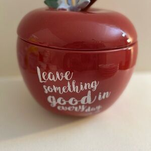 Dolly Parton Red Apple-Shaped Decorative cookie Jar